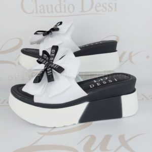 Lux by Dessi 352-19 fekete-fehér papucs