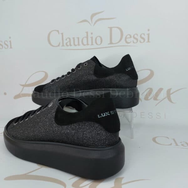 Lux by Dessi Benita fekete sneaker