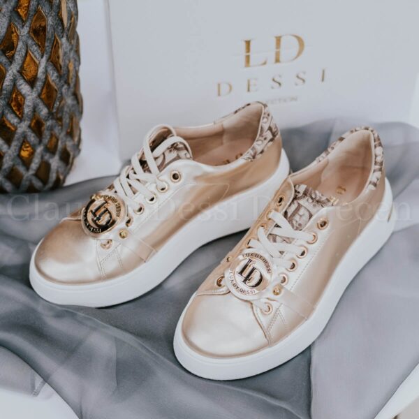 Lux by Dessi Lona-21/LD arany sneaker
