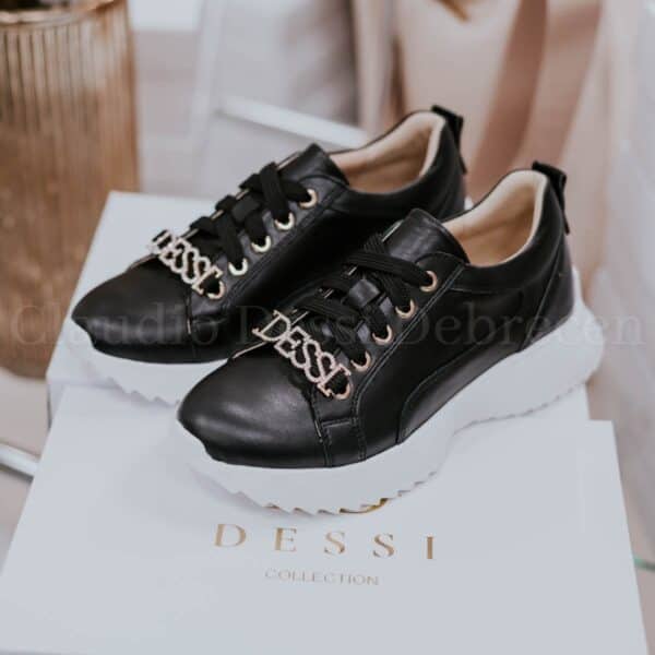 Lux by Dessi K05/4 fekete sneaker