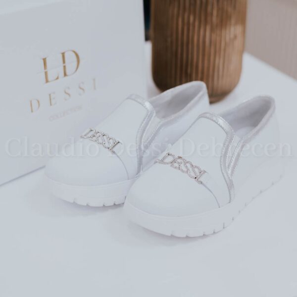 Lux by Dessi M130 fehér-ezüst slipon