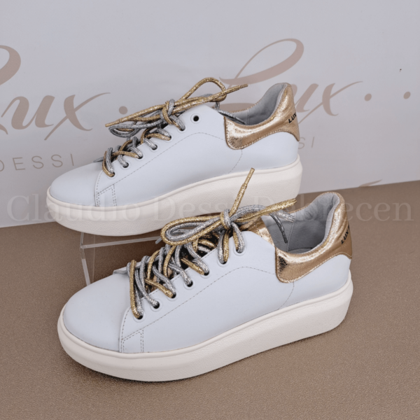 Lux by Dessi Benita-KM fehér-arany sneaker