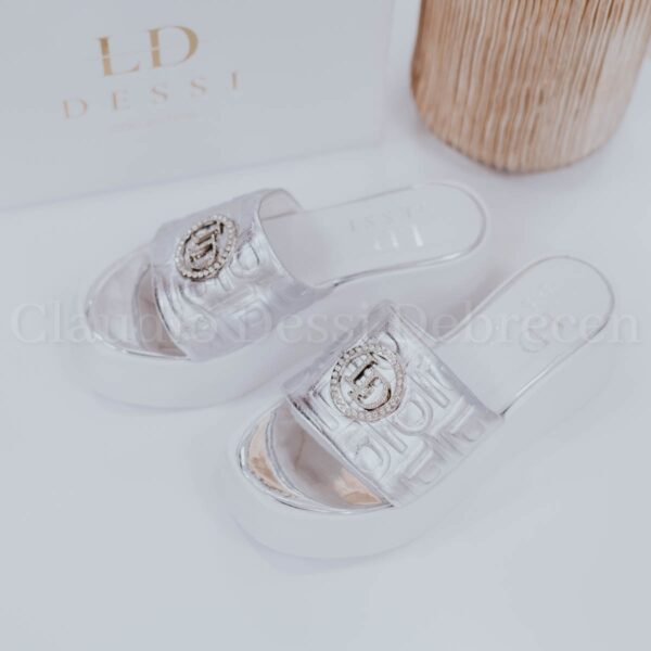 Lux by Dessi 212/LD ezüst papucs