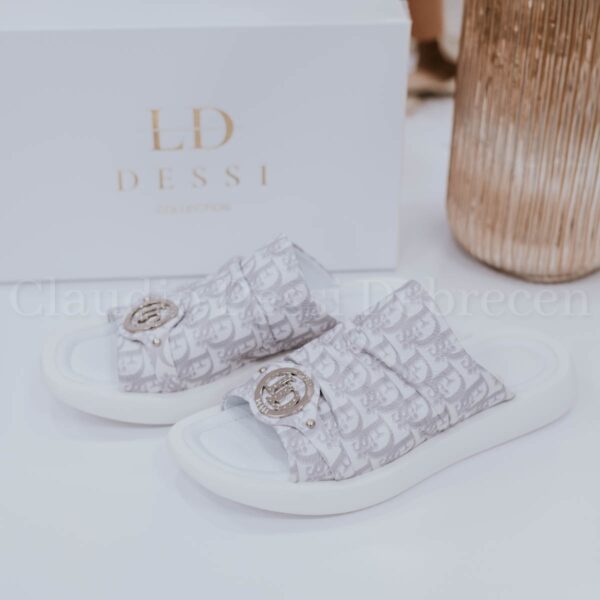 Lux by Dessi 110-3 ezüst papucs