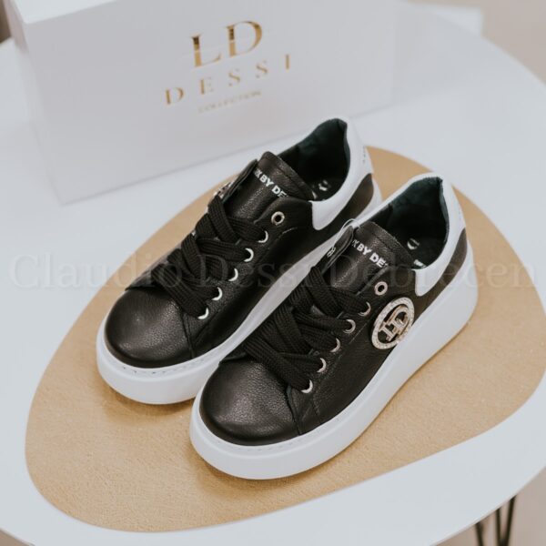 Lux by Dessi Hanza-127 fekete-fehér sneaker