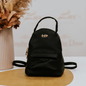 Lux by Dessi 515 fekete hátitáska